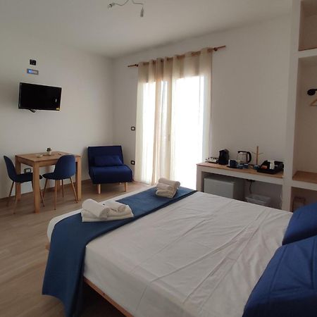Pietra Bianca Bed & Breakfast Cutrofiano Ngoại thất bức ảnh