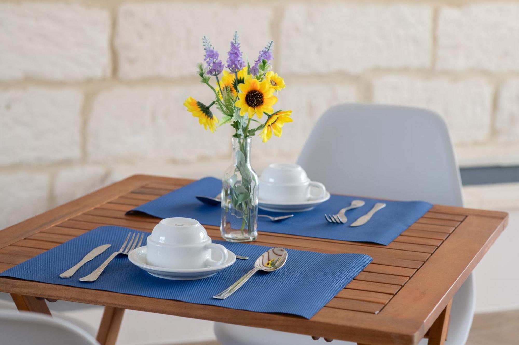 Pietra Bianca Bed & Breakfast Cutrofiano Ngoại thất bức ảnh