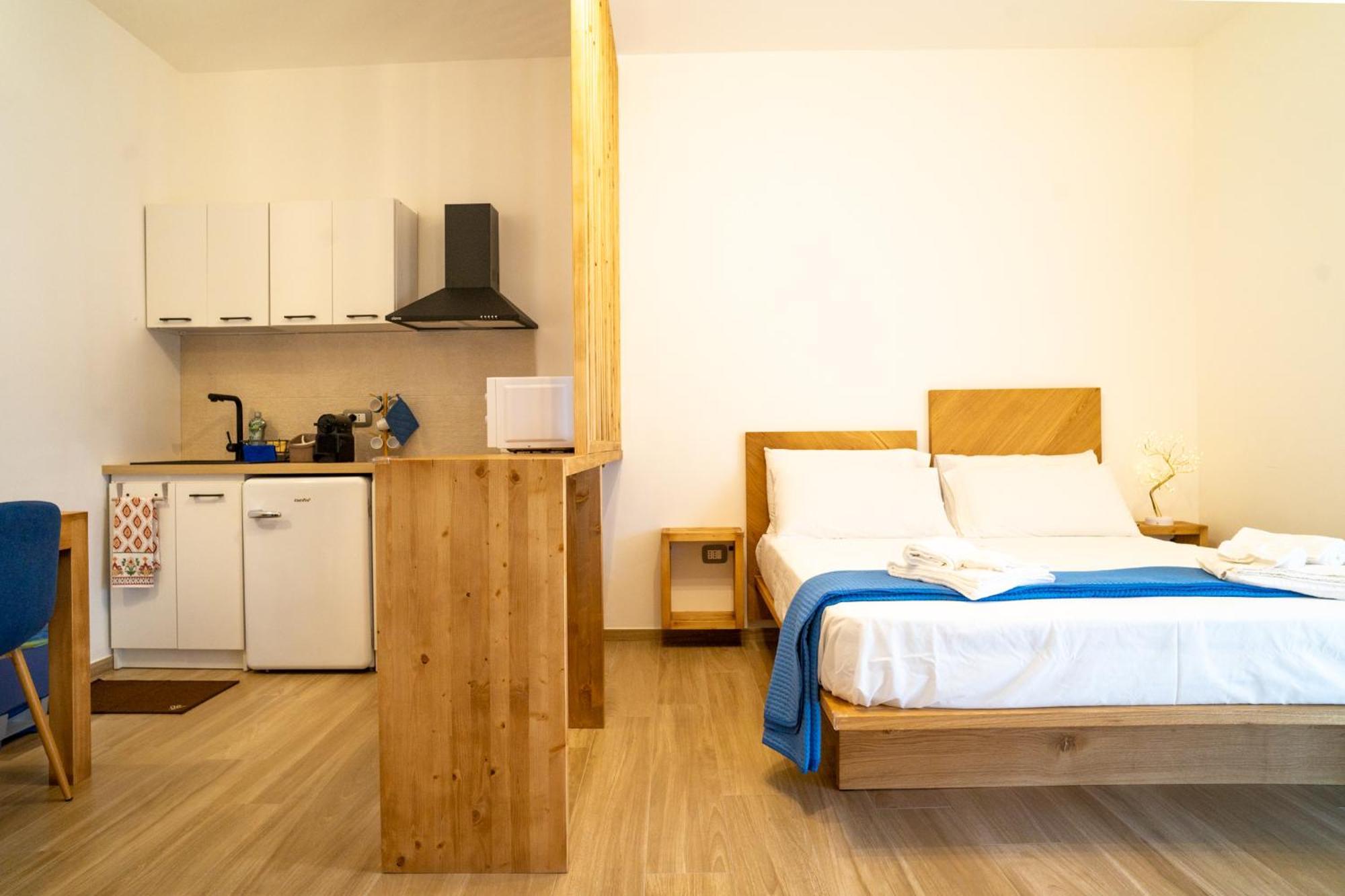 Pietra Bianca Bed & Breakfast Cutrofiano Ngoại thất bức ảnh