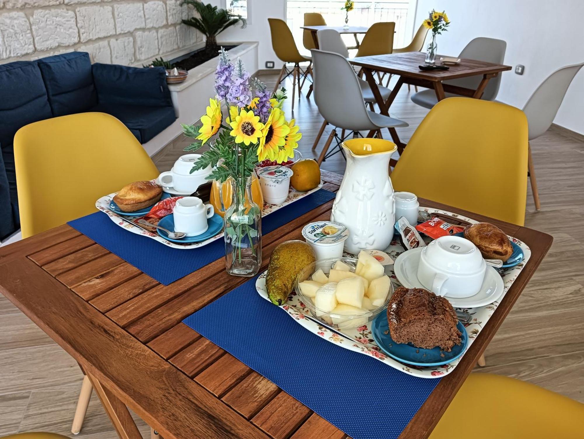 Pietra Bianca Bed & Breakfast Cutrofiano Ngoại thất bức ảnh